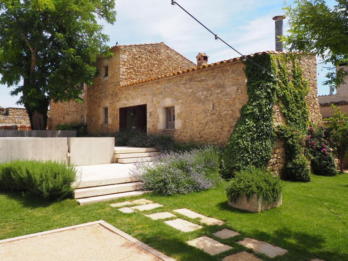Deco - Casa Castell De Peratallada Exterior foto