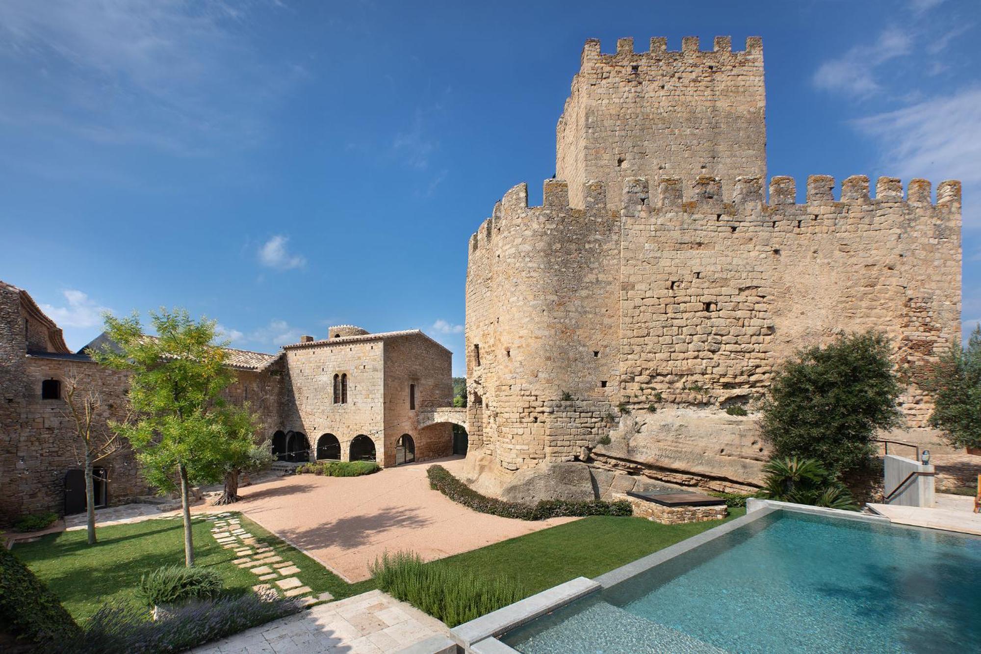 Deco - Casa Castell De Peratallada Exterior foto